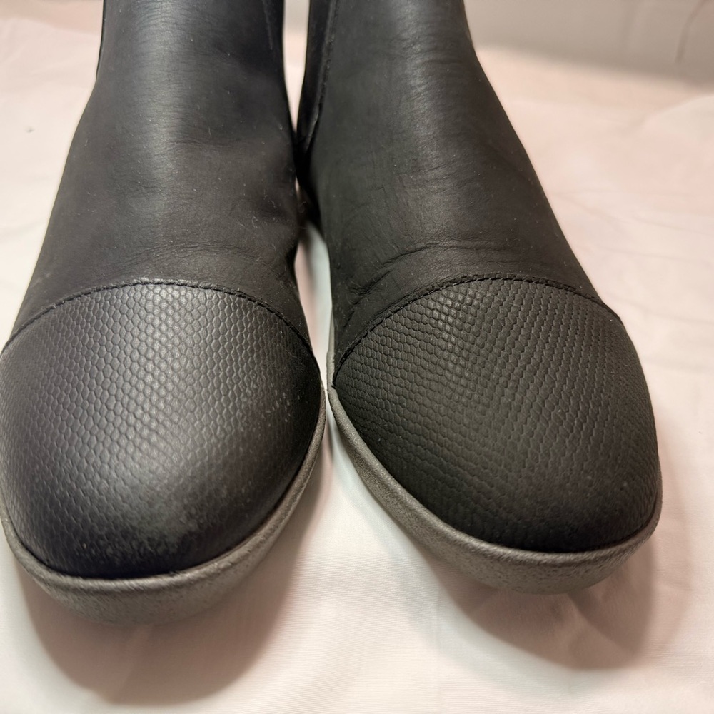 OluKai Pumehana Hulu WP Waterproof Leather Boots Women’s 9 Black - Picture 5 of 7